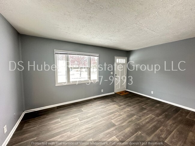 1021 Lenore Ave in Lansing, MI - Building Photo - Building Photo
