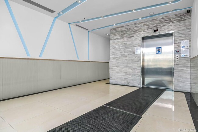 145-38 34th Ave in Queens, NY - Building Photo - Building Photo