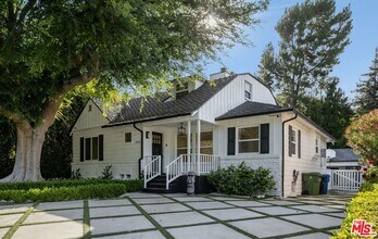 4051 Beverly Glen Blvd in Los Angeles, CA - Building Photo - Building Photo