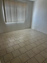 5303 Retablo Ave in Las Vegas, NV - Building Photo - Building Photo