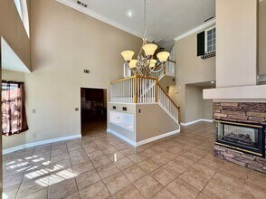 8121 Hercules Dr in Las Vegas, NV - Building Photo - Building Photo