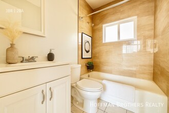 5419 Harold Way in Los Angeles, CA - Building Photo - Building Photo