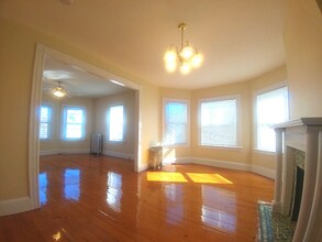 97 Barrows St in Providence, RI - Foto de edificio - Building Photo