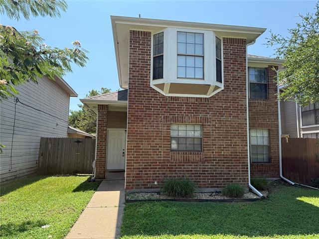 10746 Kendall Square Dr in Dallas, TX - Building Photo