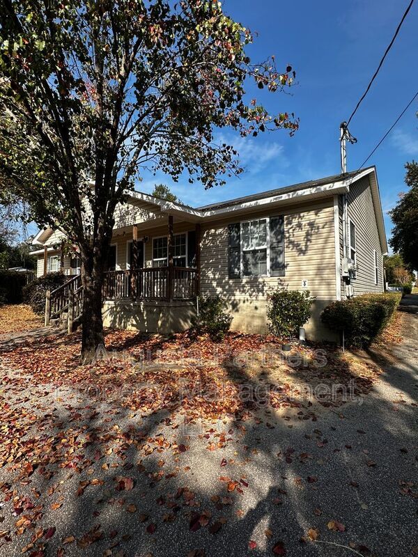 1998 Wrightsboro Rd in Augusta, GA - Building Photo - Building Photo