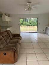 1932 Shady Oaks Dr in Tallahassee, FL - Building Photo - Building Photo