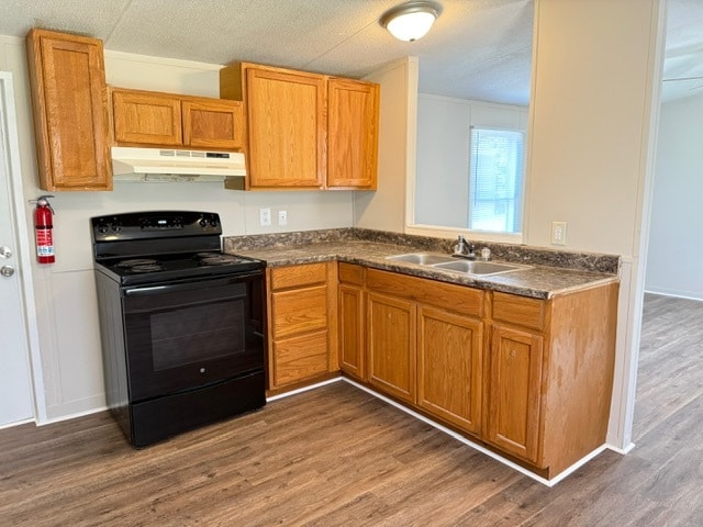 property at 547 Canterbury Ct