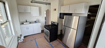 2745 W Belmont Ave, Unit 1 in Chicago, IL - Building Photo