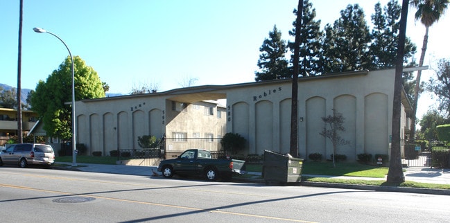 Robles & Rome Apartments in Pasadena, CA - Building Photo - Building Photo