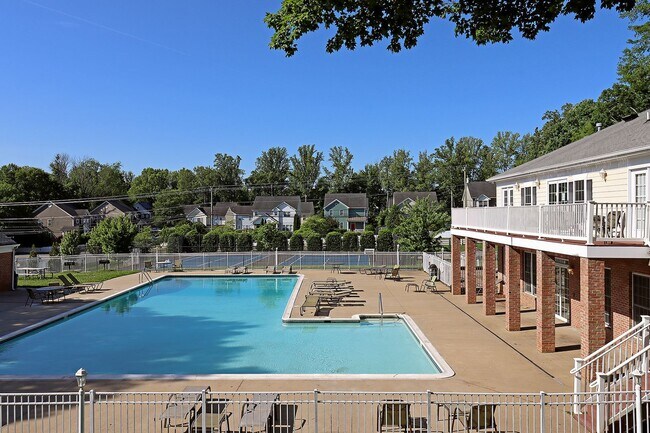 property at 1504 Villa Ter