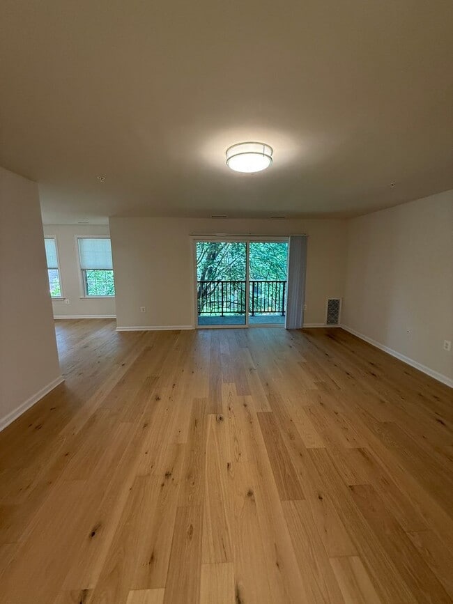 830 Quince Orchard Blvd in Gaithersburg, MD - Building Photo - Building Photo