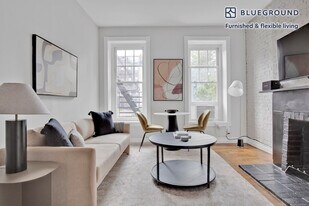 51 Leroy St in New York, NY - Building Photo