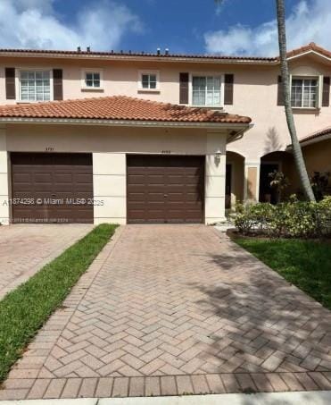 property at 5753 Isles Cir