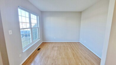 59 Menlena Cir in Hanover, PA - Building Photo - Building Photo