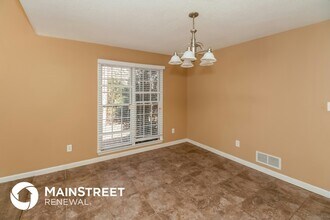 1276 Grindenwald Dr in Jonesboro, GA - Building Photo - Building Photo