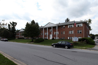 Fairfield Apartments in Newark, DE - Foto de edificio - Building Photo