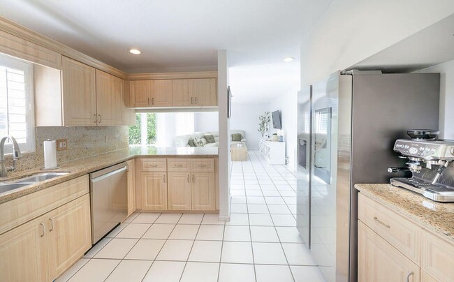 property at 18157 SE Fairview Cir