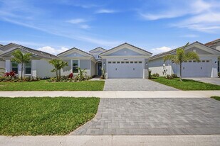 13955 Spruce Pne Dr in Westlake, FL - Building Photo