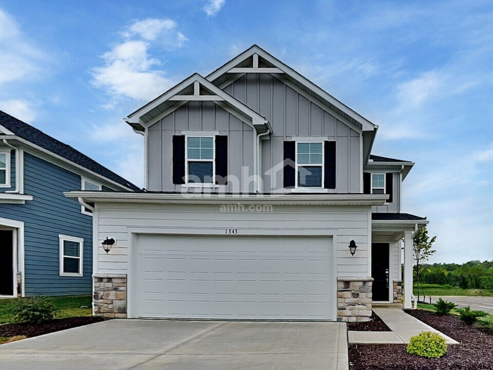 1343 Pk Pl S in Reynoldsburg, OH - Building Photo