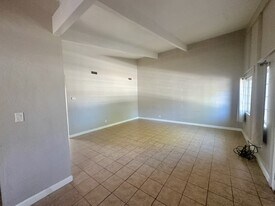 12282 Green Mountain St in Reno, NV - Building Photo
