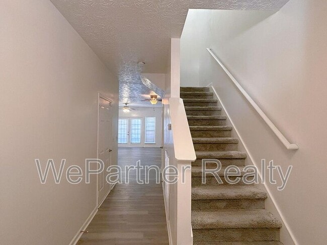 4222 High Park Ln in East Point, GA - Building Photo - Building Photo
