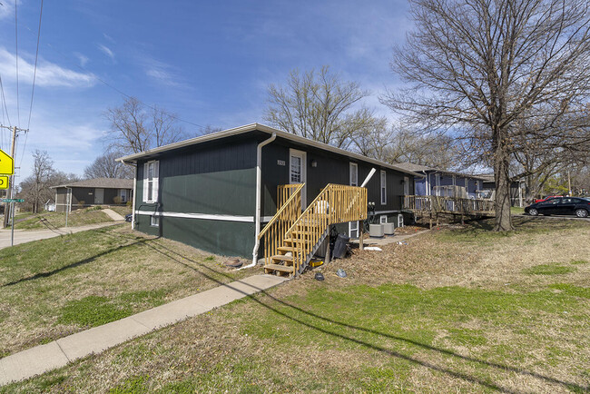 202 Wheaton Ct in Columbia, MO - Building Photo - Building Photo