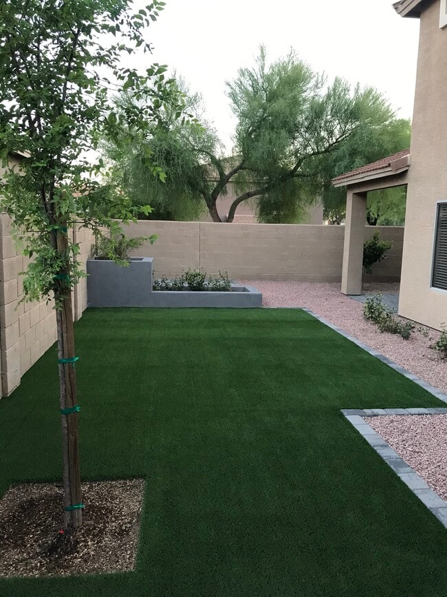 21841 N 40th Pl in Phoenix, AZ - Building Photo - Building Photo