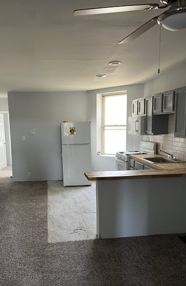 1459 S 52nd St, Unit 1459 S. 52nd St Unit B