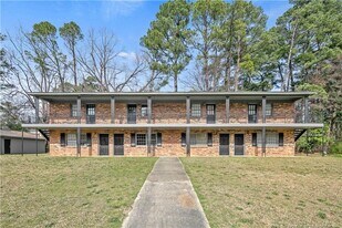 4112 S Dowfield Dr in Fayetteville, NC - Building Photo