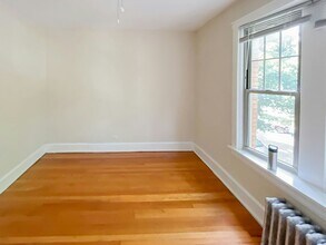 1609 W Berteau Ave in Chicago, IL - Building Photo - Building Photo