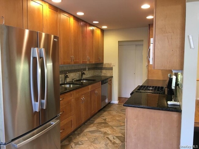 property at 81 Kearsing Pkwy