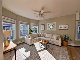 11 Traymore St, Unit 11 in Cambridge, MA - Building Photo