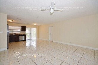 3792 SW 19th St in Fort Lauderdale, FL - Building Photo - Building Photo