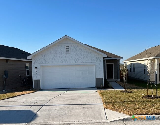 property at 221 Comancheros Rd