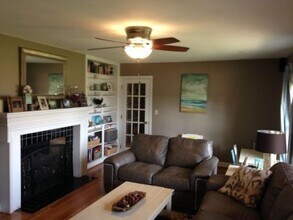 2040 1st Ave in Tuscaloosa, AL - Foto de edificio - Building Photo