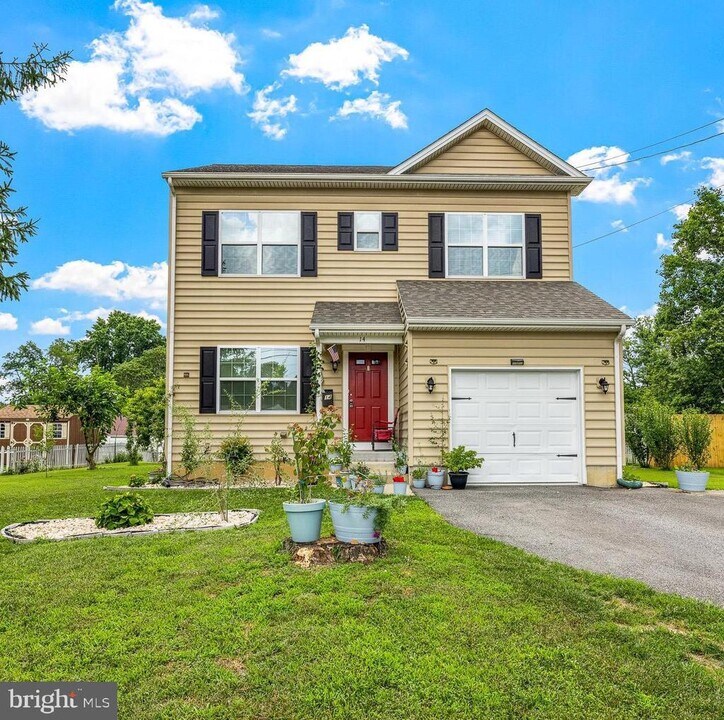 14 Marlyn Rd in Newark, DE - Building Photo