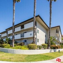 6600 Beachview Dr in Rancho Palos Verdes, CA - Building Photo - Building Photo