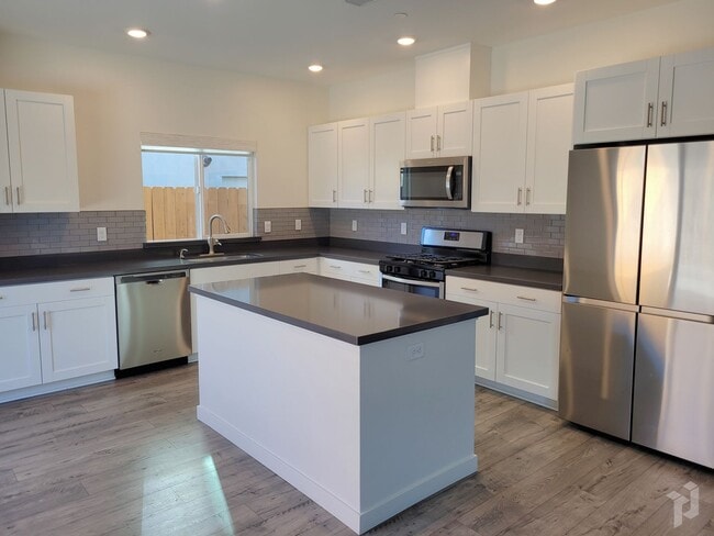 property at 3076 Thyme Pl