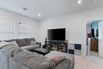 701 Taggart Trail in Jarrell, TX - Building Photo - Building Photo