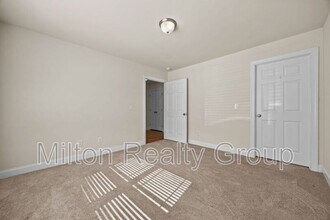 34 River Stancil Dr in Lillington, NC - Building Photo - Building Photo