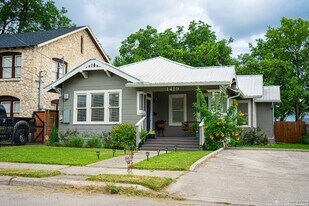 1419 Nolan St in San Antonio, TX - Building Photo