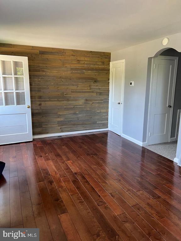 property at 237 Miner St