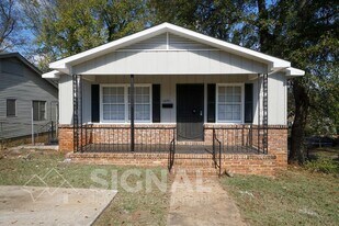 1644 30th St SW in Birmingham, AL - Building Photo