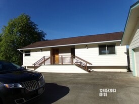 2 Wynooche Tracts Rd in Montesano, WA - Building Photo