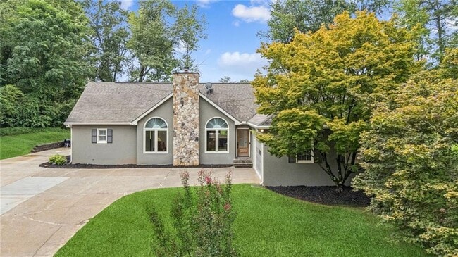 1835 Goldmine Dr in Cumming, GA - Building Photo - Building Photo