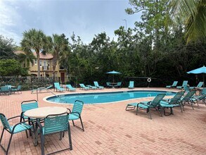 2804 Eagle Rock Cir in West Palm Beach, FL - Building Photo - Building Photo