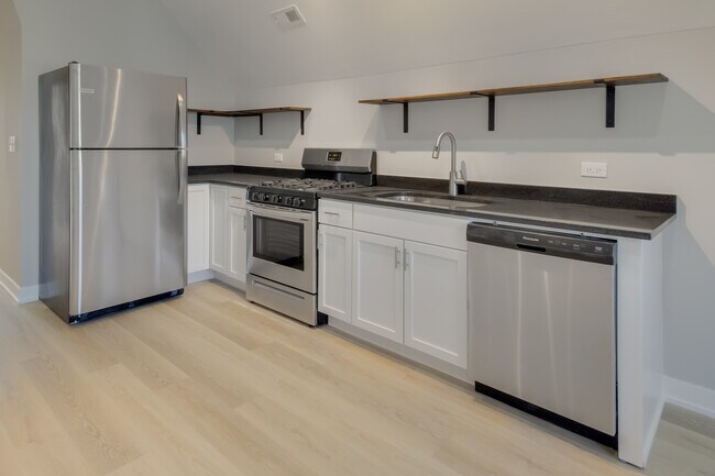 2842 N Avers Ave in Chicago, IL - Building Photo - Building Photo