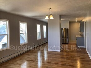 42 Windsor St in Worcester, MA - Building Photo - Building Photo