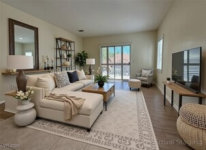 3025 Seaford Peak Dr in Henderson, NV - Building Photo - Building Photo