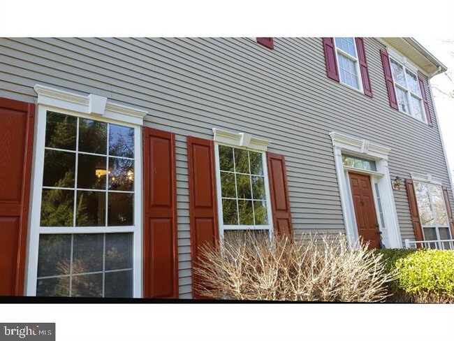 property at 16 Heritage Hills Dr
